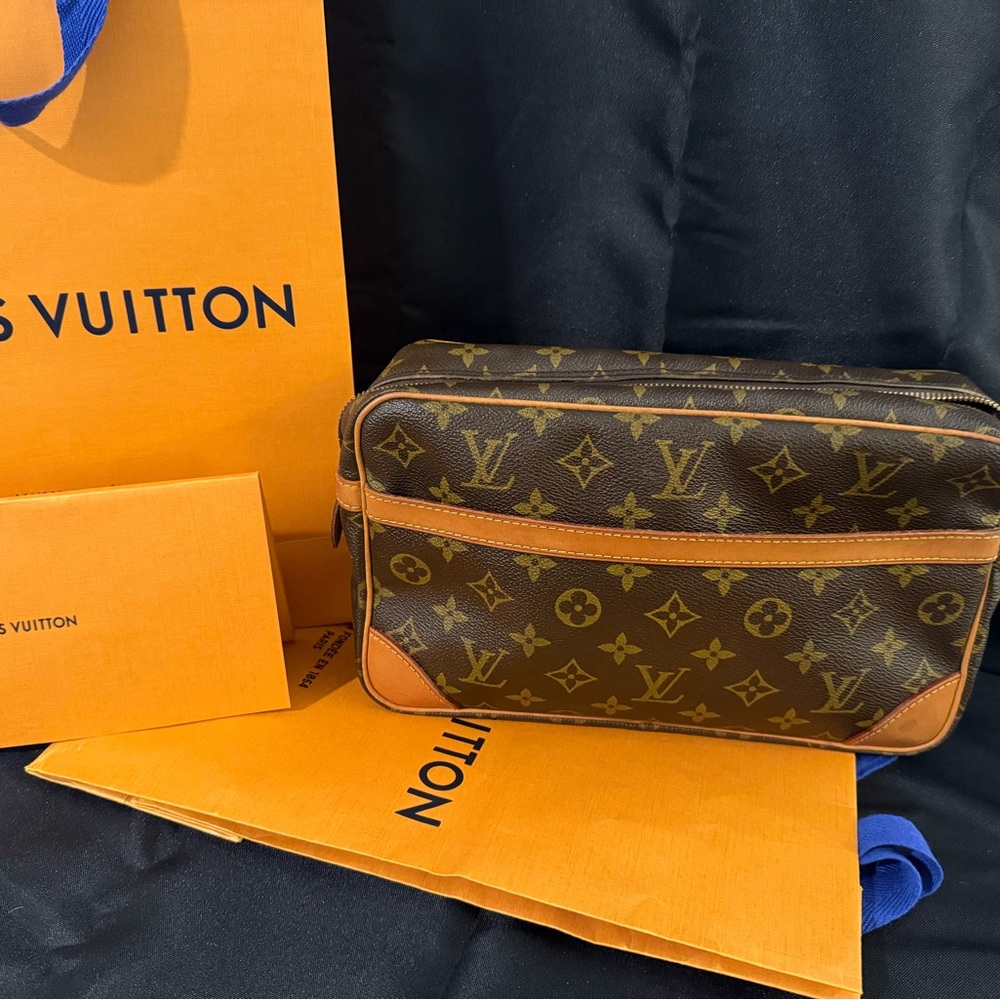 Vintage Louis Vuitton Monogram Compiegne 28 Clutch